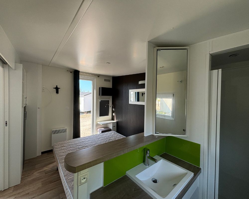 salle d'eau mobil-home d'occasion Taos Louisiane à vendre à Quend