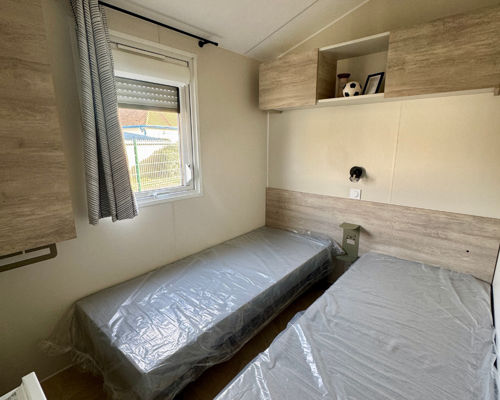 Mobil-home neuf Rideau Toscane1063 2025, chambre 1