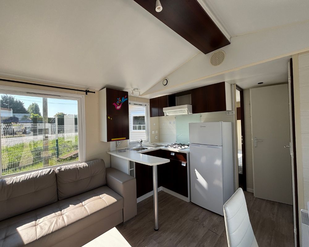 Mobil-home occasion O'hara O'tiny 830 à vendre en Picardie, séjour