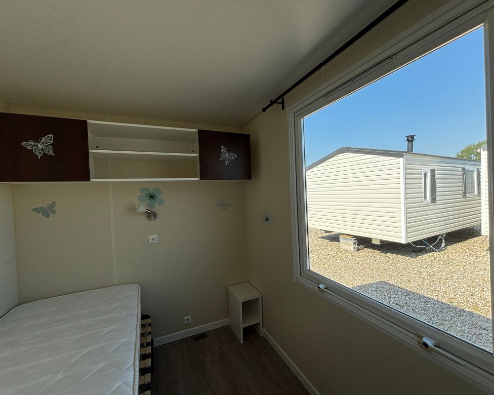 Mobil-home occasion O'hara O'tiny 830 à vendre en Picardie, chambre 2