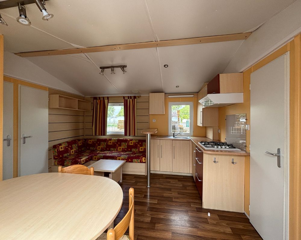 Mobil-home occasion Super Cordelia 2 chambres à vendre à Quend, salon