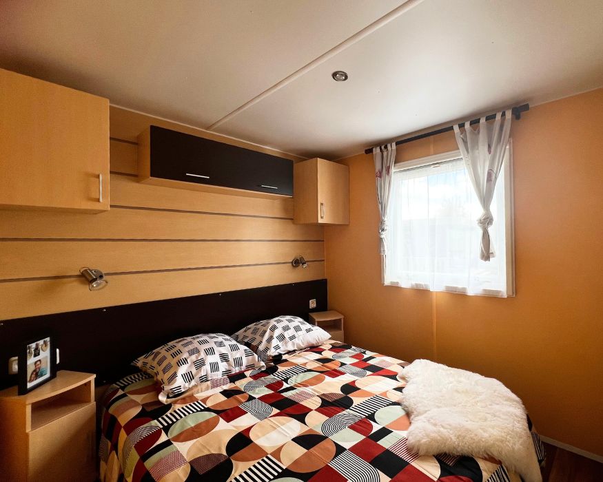 Mobil-home occasion Galaxie Confort 2 chambres à vendre à sur le camping d'Helfaut, chambre 1