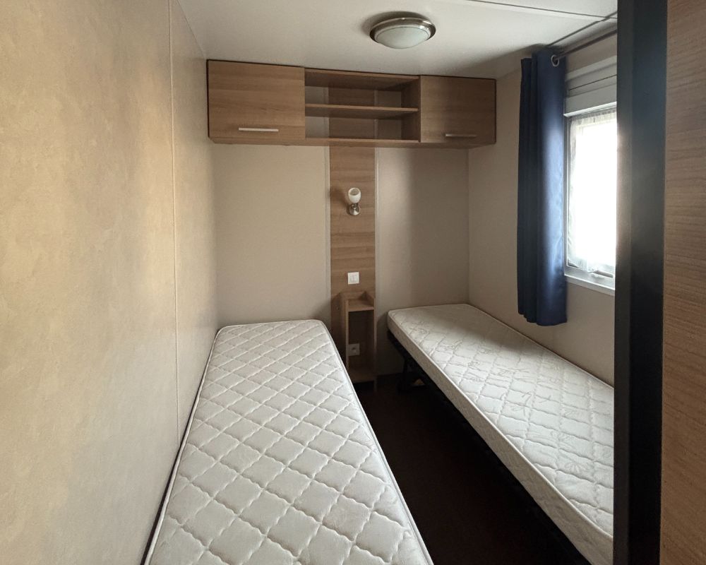 Mobil-home occasion Rapidhome Elite 100 3 chambres à vendre en Baie de Somme, chambre