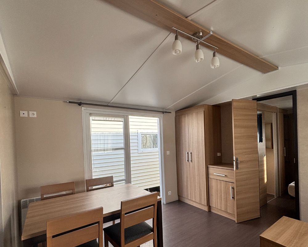 Mobil-home occasion Rapidhome Elite 100 3 chambres à vendre en Baie de Somme, salle