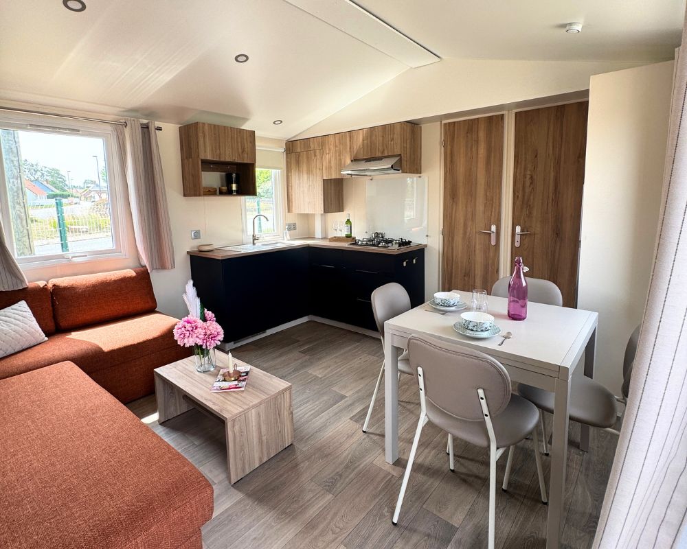 Mobil-home neuf IRM Azalée du côté de Fort Mahon, séjour