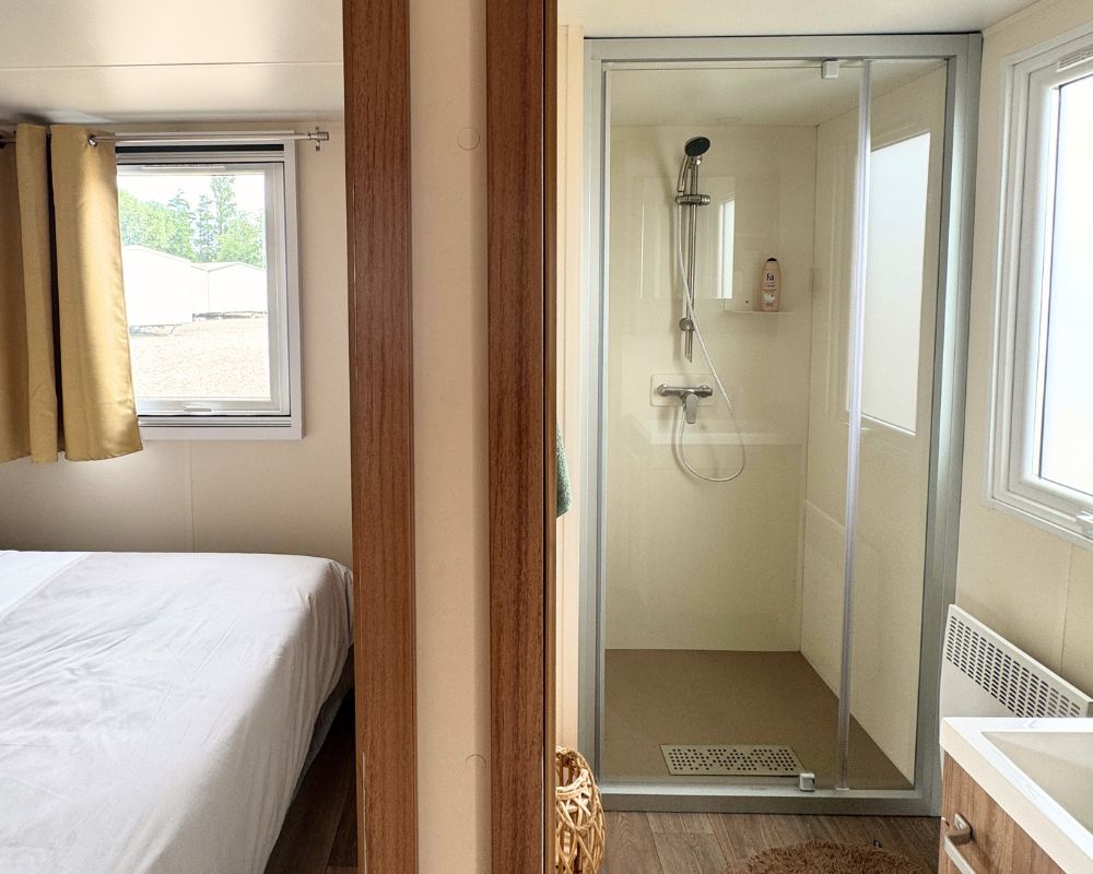 Mobil-home neuf IRM Magnolia 2026 à vendre sur la côte d'opale, salle de bains
