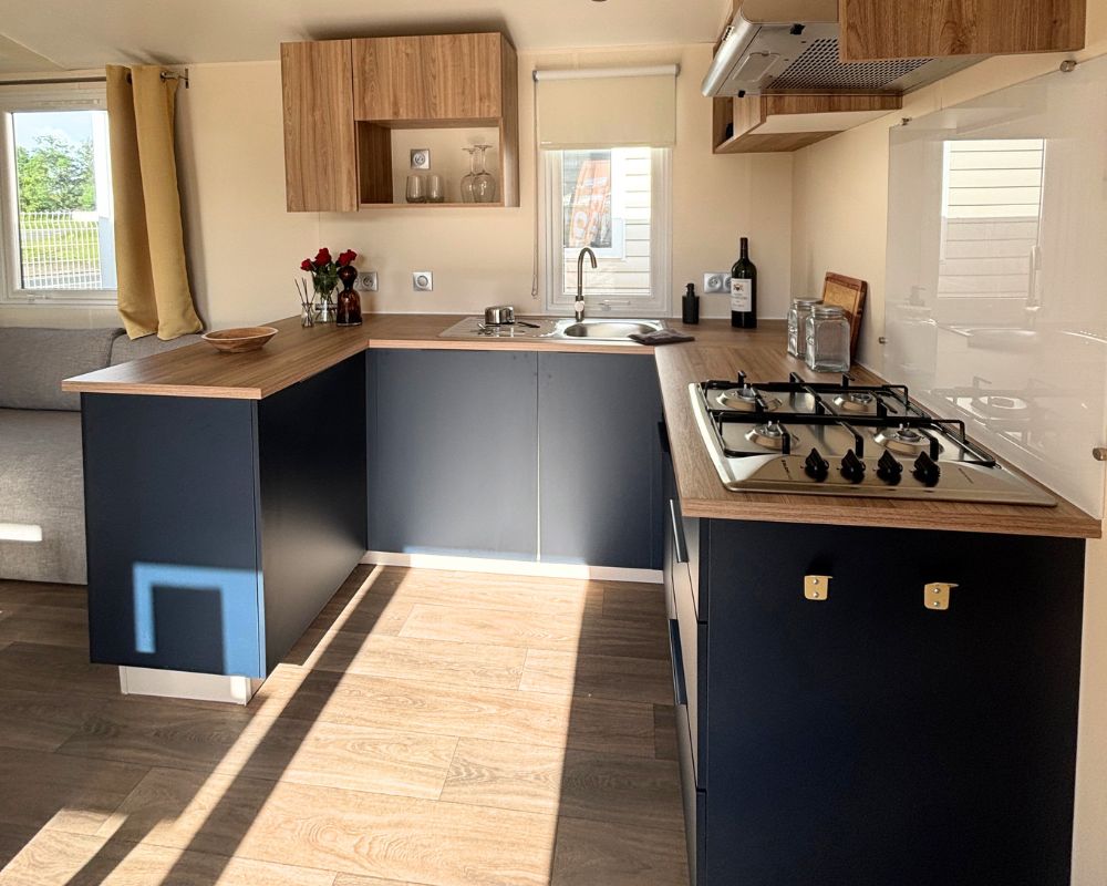mobil-home neuf IRM Violette 2026 à vendre, cuisine
