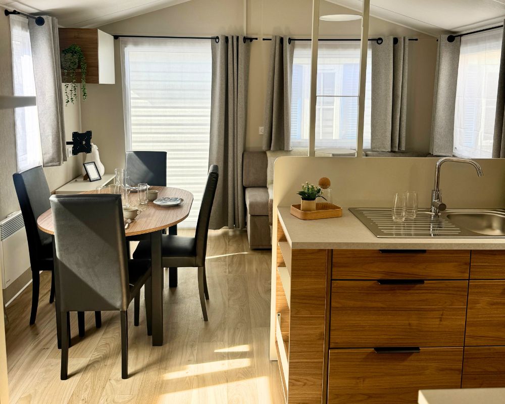 Mobil-home neuf Rideau Ankara 106.2 de 2026 à vendre sur la côte d'opale, séjour