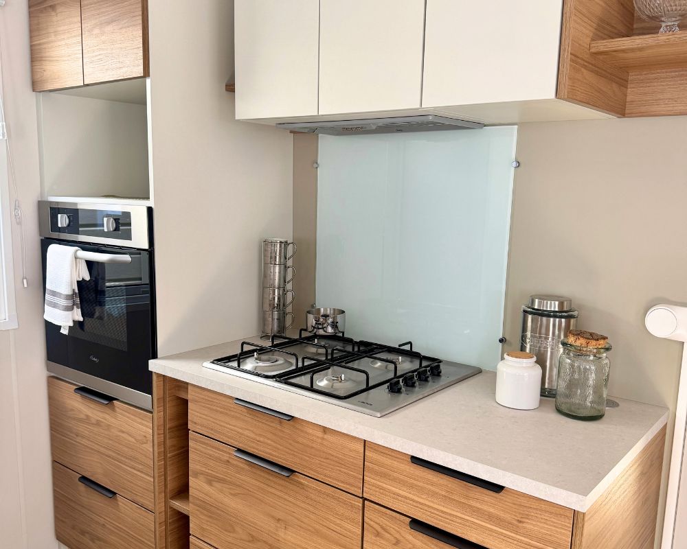 Mobil-home neuf Rideau Ankara 106.2 de 2026 à vendre sur la côte d'opalen focus cuisine