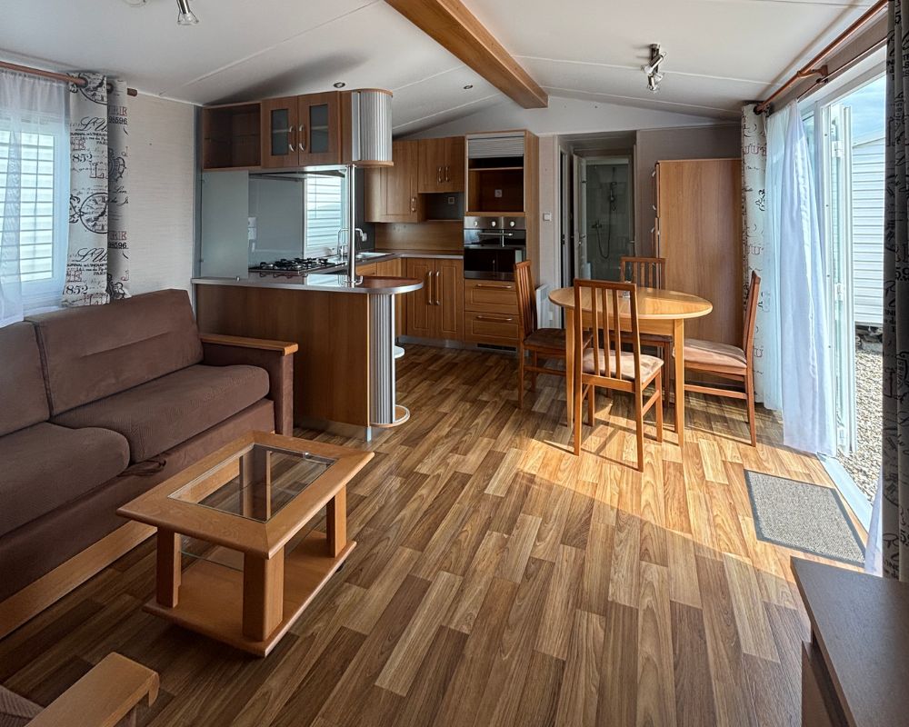 Mobil-home occasion IRM Emeraude à vendre en Baie de Somme, séjour