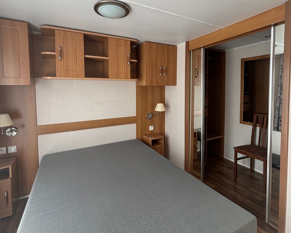 Mobil-home occasion IRM Emeraude à vendre en Baie de Somme, chambre parentale