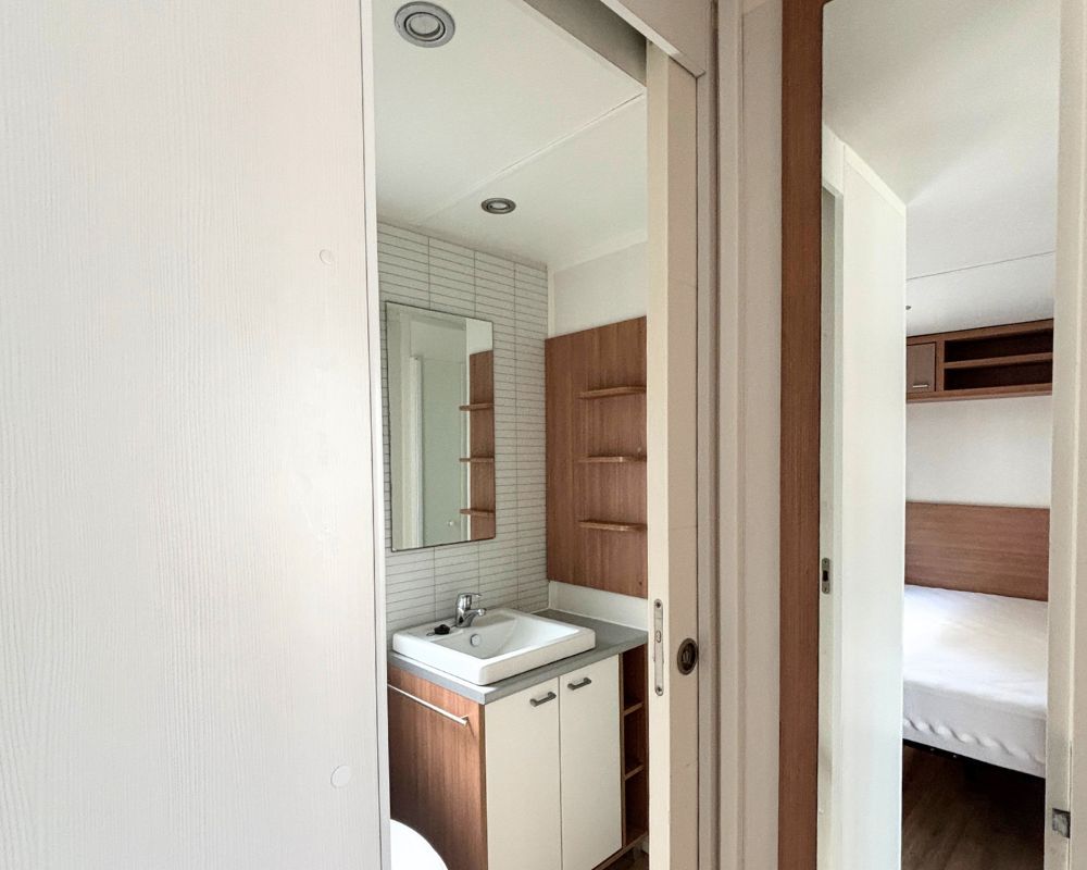 Mobil-home occasion Sun Roller côte d'opale, salle d'eau