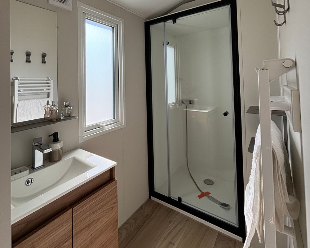 Mobil-home neuf Rideau Nirvana 2027 à vendre pas de calais, salle de bains