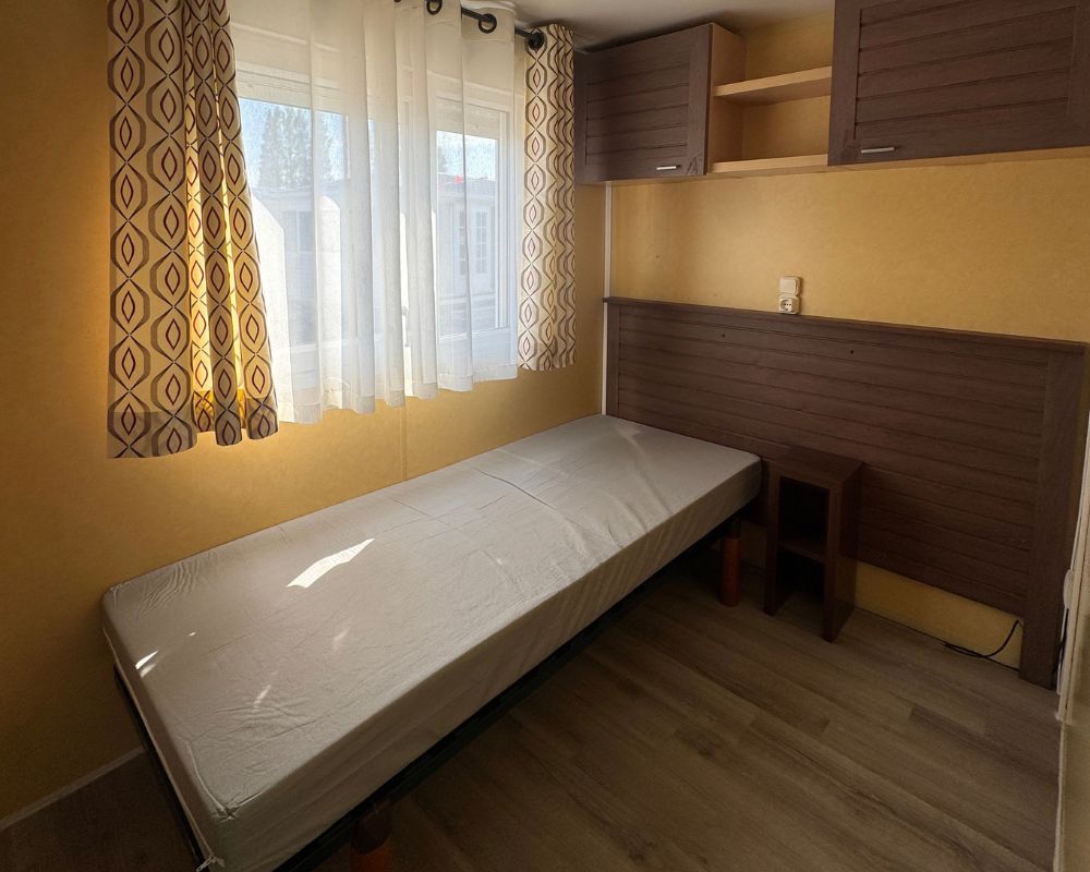 Mobil-home occasion Sun Roller Panoramique à vendre en Baie de Somme, chambre enfant