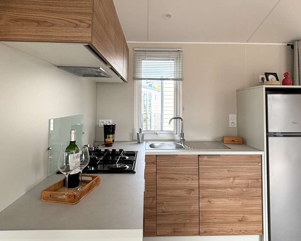 mobil-home neuf Rideau Amazone à vendre sur la côte d'Opale, cuisine