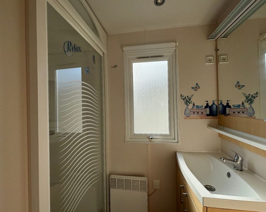 Mobil-home occasion Apollon Confort 3 chambres à vendre à Quend, salle de bains