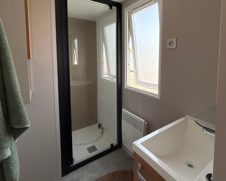 Mobil-home neuf IRM Magnolia en 3 chambres à vendre à quend, douche