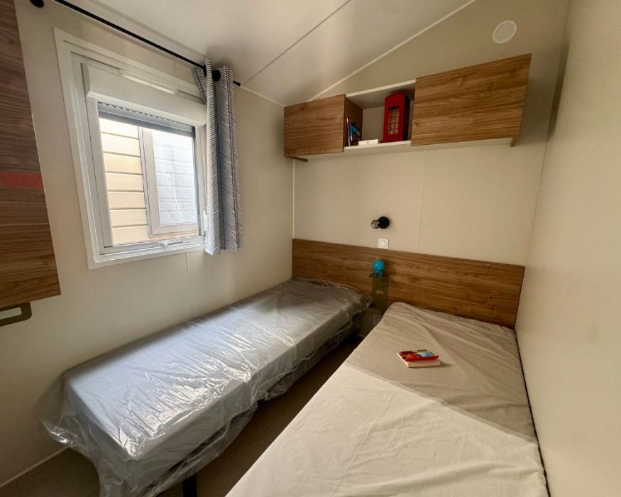 Mobil-home neuf Rideau Toscane 87.3 de 2026 à vendre sur la Baie de Somme, chambre 1