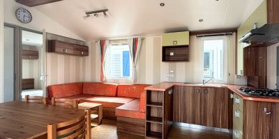 Mobil-home occasion IRM super octalia à vendre sur la côte d'opale, séjour