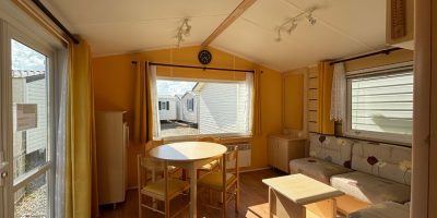 Mobil-home occasion Panoramique IRM Super Titania 2 chambres à vendre à Quend, séjour