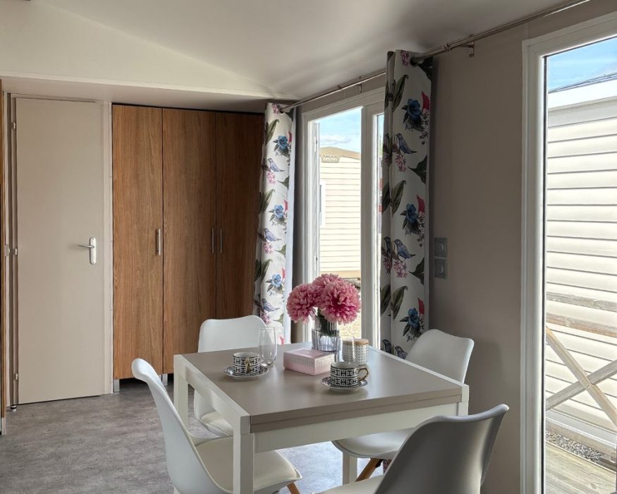 mobil-home neuf IRM Lilas à vendre IRM à Quend, salon