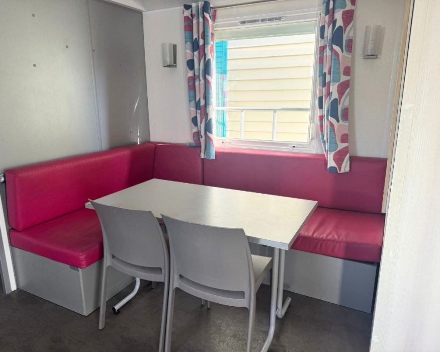 Mobil-home occasion O'hara 784 T à vendre en picardie, salon