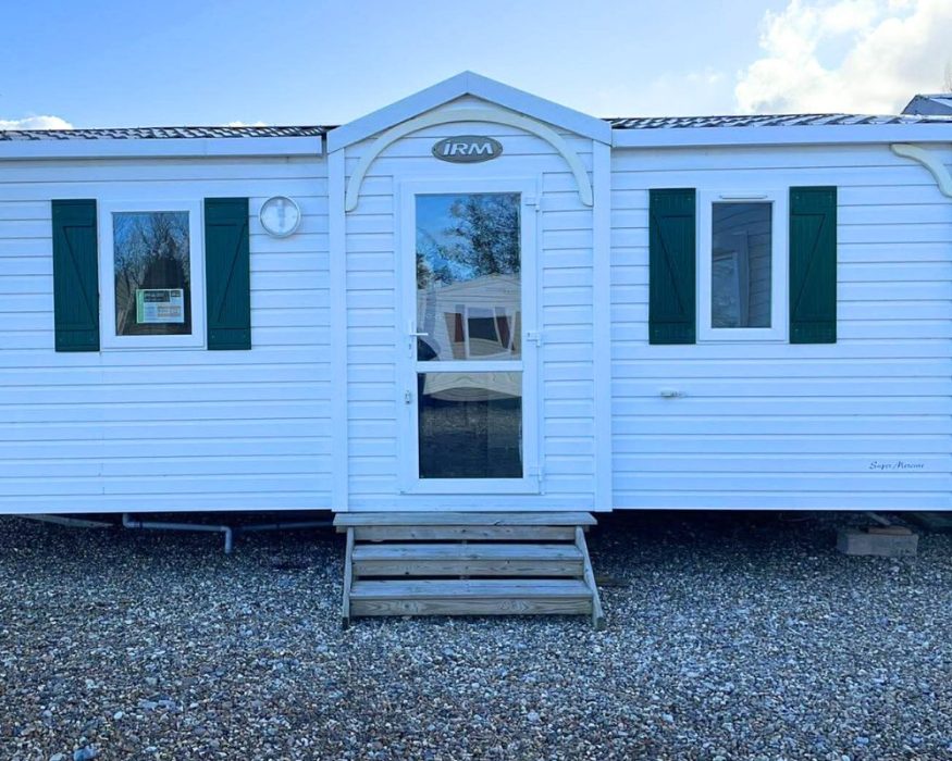 Mobil-home occasion Super Mercure en 2 chambres à vendre à sur camping